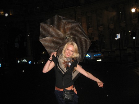Geriausias draugas Londone - skėtis!