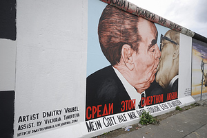 Berlyno siena / EastSide’o galerija (The Berlin Wall East Side Gallery)