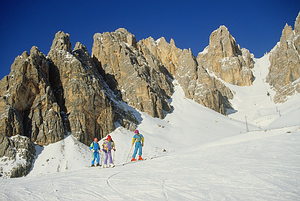 Traukiniu į Cortina d'Ampezzo