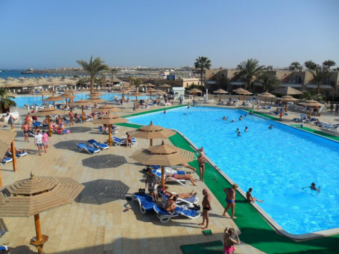 ALADDIN BEACH RESORT 4*