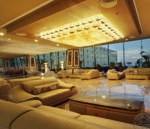AMC ROYAL RESORT 5*