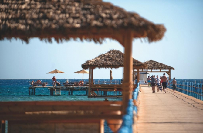 Amwaj Blue Beach Resort &amp; Spa 5*