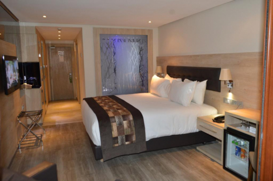 Anezi Tower hotel &amp; apartments 4*
