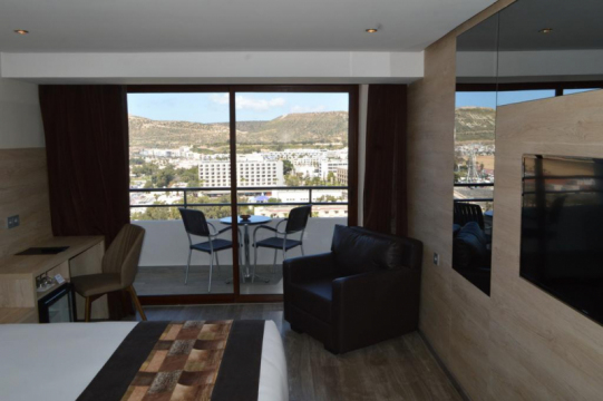 Anezi Tower hotel &amp; apartments 4*