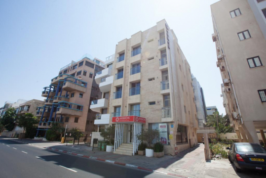 Armon Hayarkon 3*