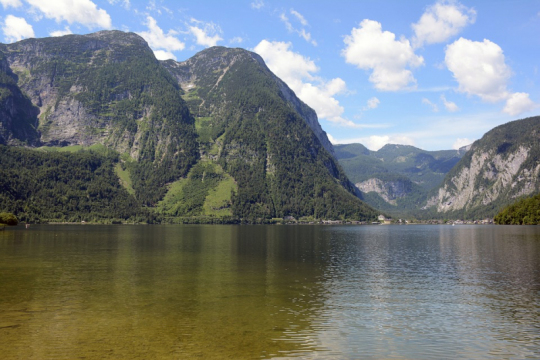 Austrija