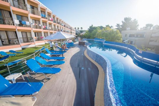 Avlida Hotel