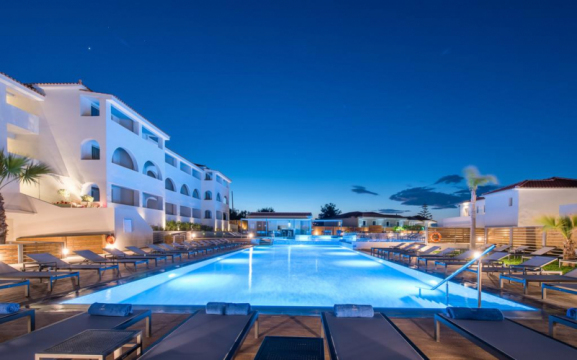 AZURE RESORT &amp; SPA 5*
