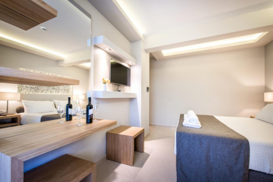 AZURE RESORT &amp; SPA 5*