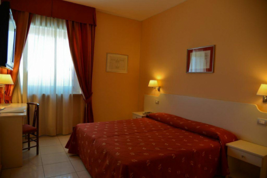 Barion Hotel &amp; Congressi 4* Baris