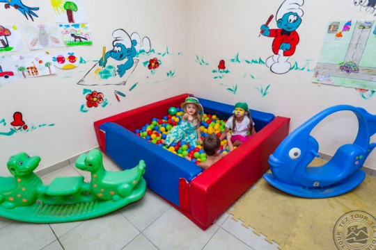 Club Hotel Belpinar 4*