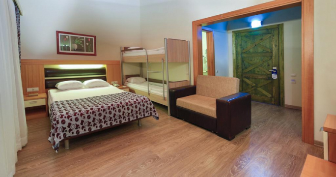 Crystal Flora Beach Resort