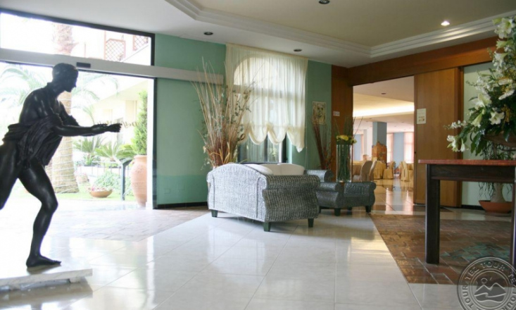 Delfa hotel 3*