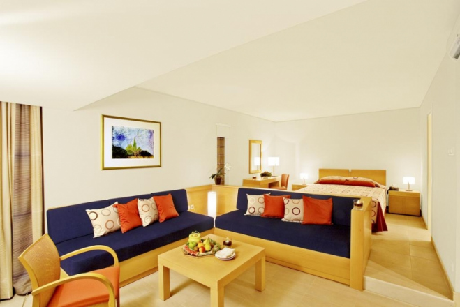Eden Roc Resort Hotel 1