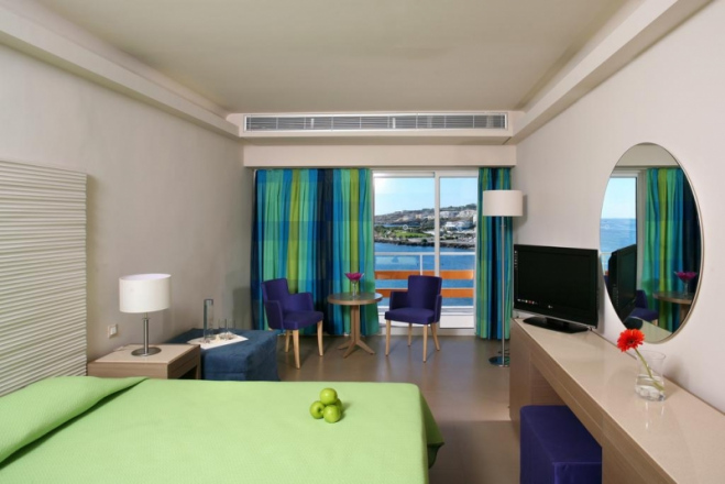Eden Roc Resort Hotel 1