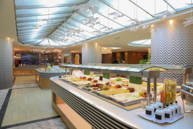 Eden Roc Resort Hotel 1