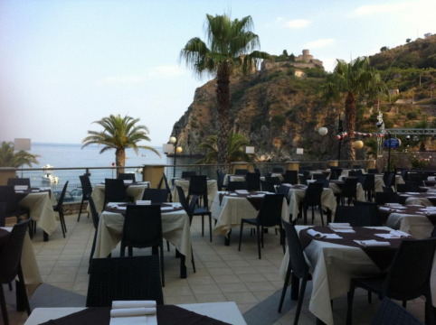 ELIHOTEL 4*