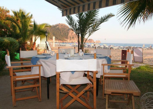 ELYSEE BEACH HOTEL 3*