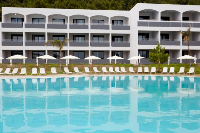 Evita Sun Resort 4*