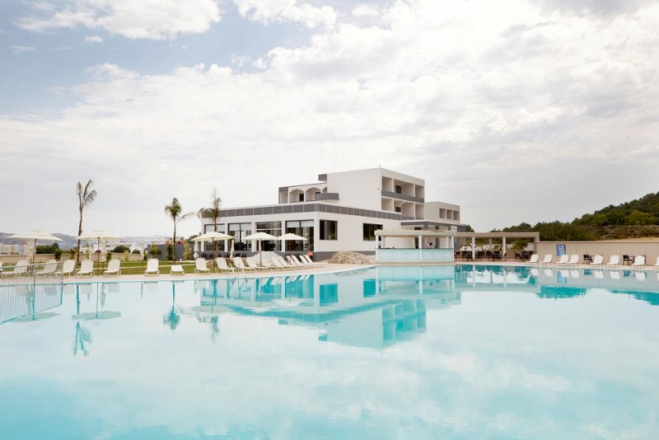Evita Sun Resort 4*