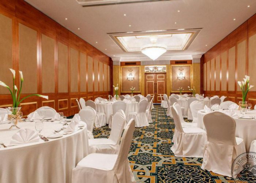 HILTON SHARJAH 5*