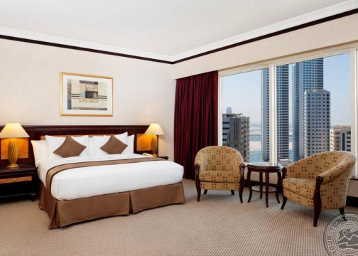 HILTON SHARJAH 5*