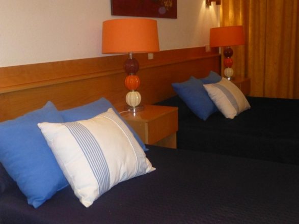 Hostal El Val 3*