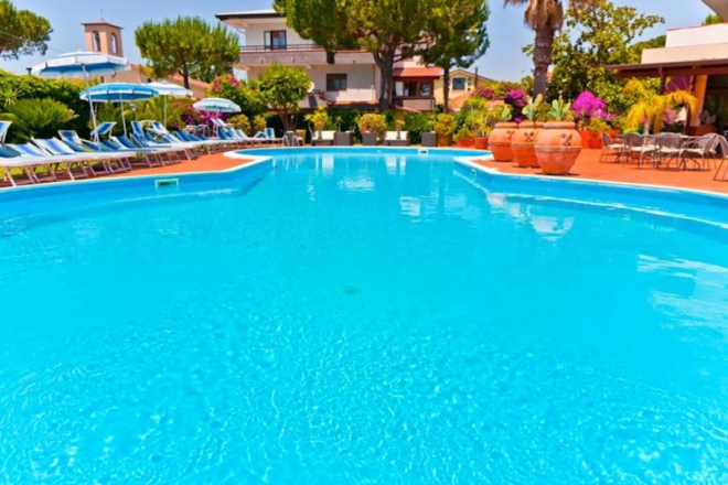 Hotel Delfa