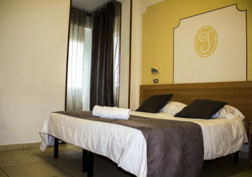 Hotel New Jolie 3*