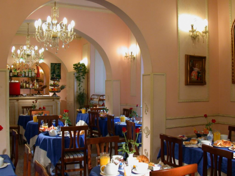 Hotel Philia