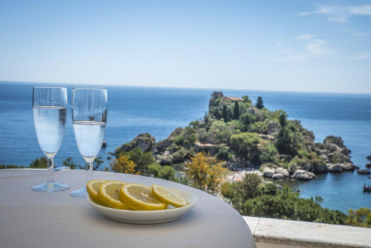 Isola Bella 3*