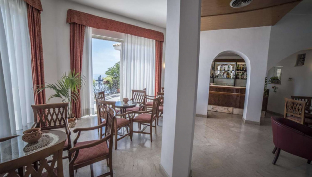Isola Bella 3* -