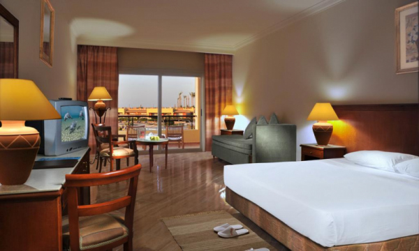 Malikia Resort Abu Dabbab 5*