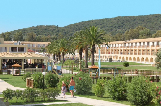 Messonghi Beach Holiday Resort 3*