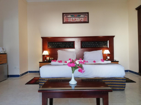 Mirage Bay Resort &amp; Aqua Park 4*