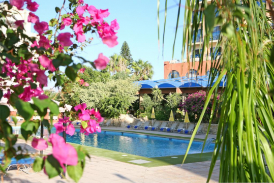 Navvaria Hotel