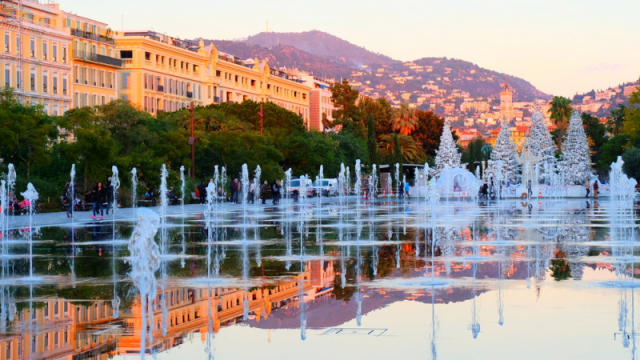 shutterstock_540392326_Central Nice, Promenade du Paillon