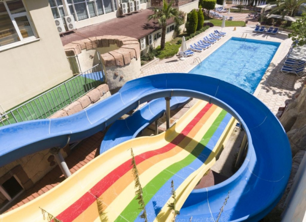 NOVA PARK HOTEL SIDE 5*