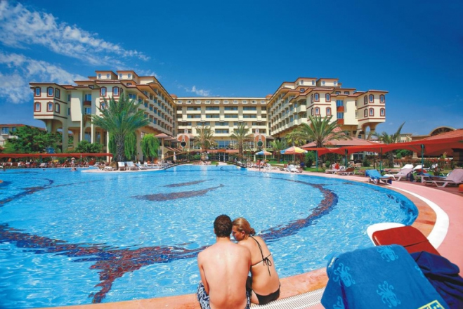 NOVA PARK HOTEL SIDE 5*
