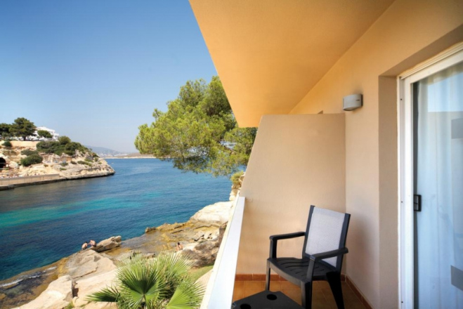 Occidental Cala Viñas 4*