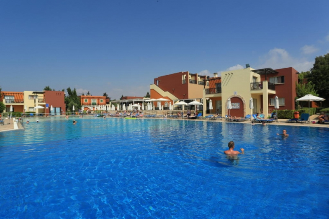 Panas Holiday Village 4*