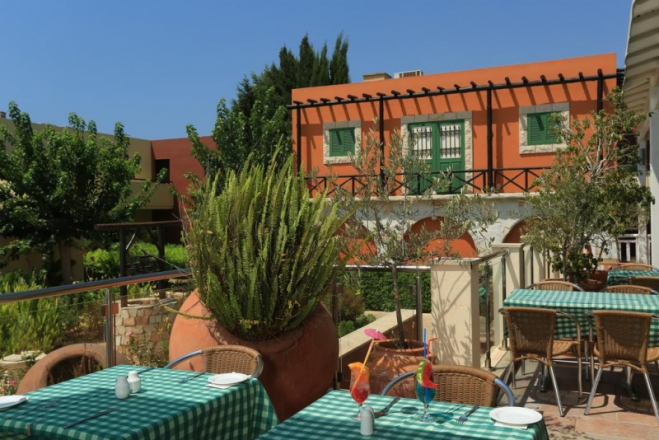 Panas Holiday Village 4*