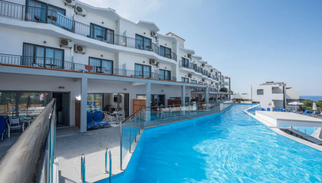 Panorama Village 4*
