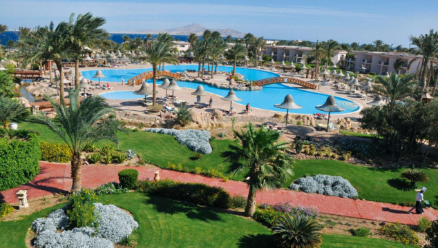 Parrotel Beach Resort 4*