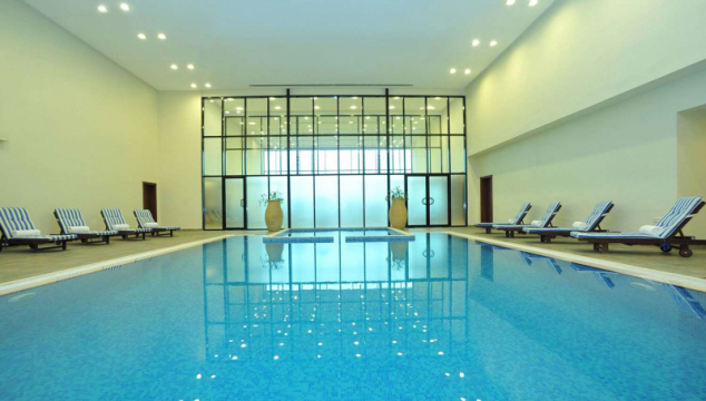 Ramada Hotel &amp; Suites Ajman 4*