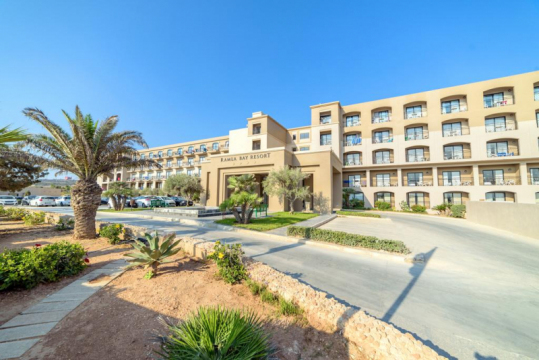 Ramla Bay Resort  4*