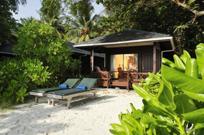 Royal Island Resort &amp; Spa 5*