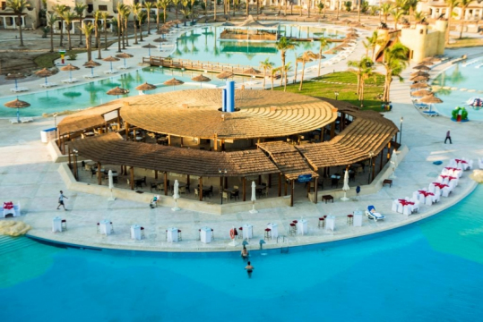 Royal Lagoons Aqua Park Resort 5*