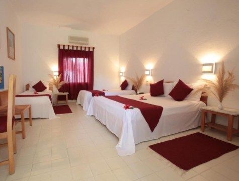 samira-club-2