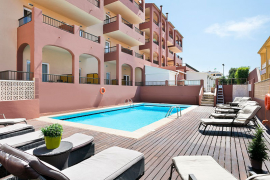 ESPSPPINS_SPON-TOP-SantaPonsa-Pool